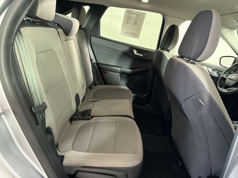 Used 2021 Ford Escape SE w/ SE Sport Appearance Package AWD/4WD image 30