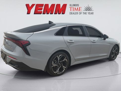 Used 2025 Kia K5 GT-Line w/ GT-Line Premium Package image 8
