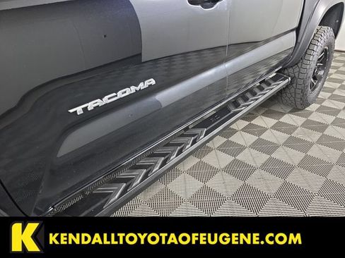 Used 2021 Toyota Tacoma TRD Off-Road AWD/4WD image 13