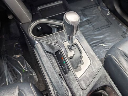 Used 2017 Toyota RAV4 Platinum AWD/4WD image 22