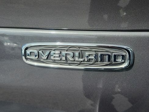 Used 2022 Jeep Grand Cherokee L Overland RWD image 10