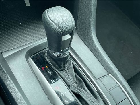 Used 2019 Honda Civic EX image 25
