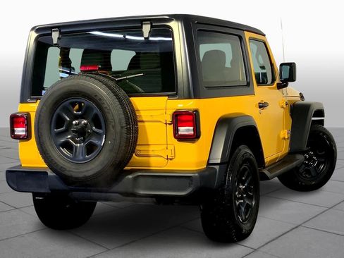 Used 2021 Jeep Wrangler Sport image 13