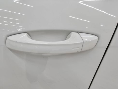 Used 2021 Volkswagen Passat 2.0T SE image 13