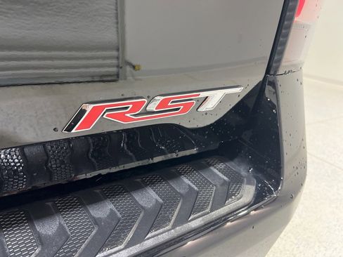 New 2024 Chevrolet Silverado EV RST image 26