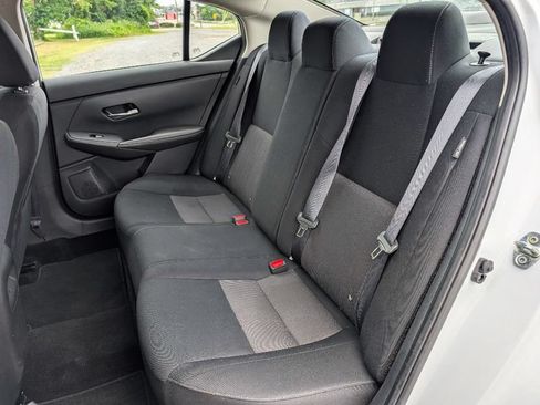 Used 2023 Nissan Sentra SV FWD image 17