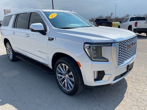 Used 2024 GMC Yukon XL Denali w/ Max Trailering Package image 8