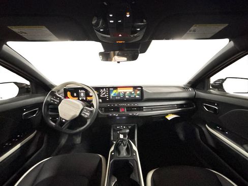 New 2026 Kia K4 GT-Line image 9