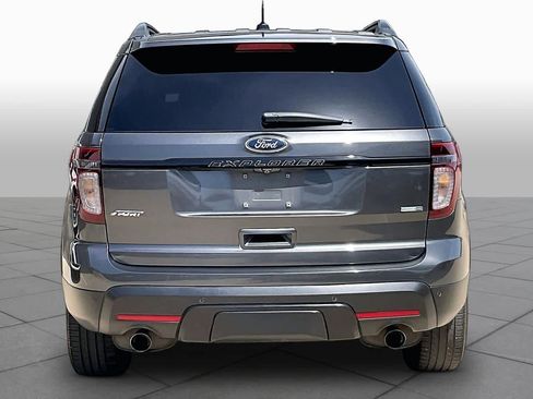 Used 2015 Ford Explorer Sport w/ Equipment Group 401A AWD/4WD image 5