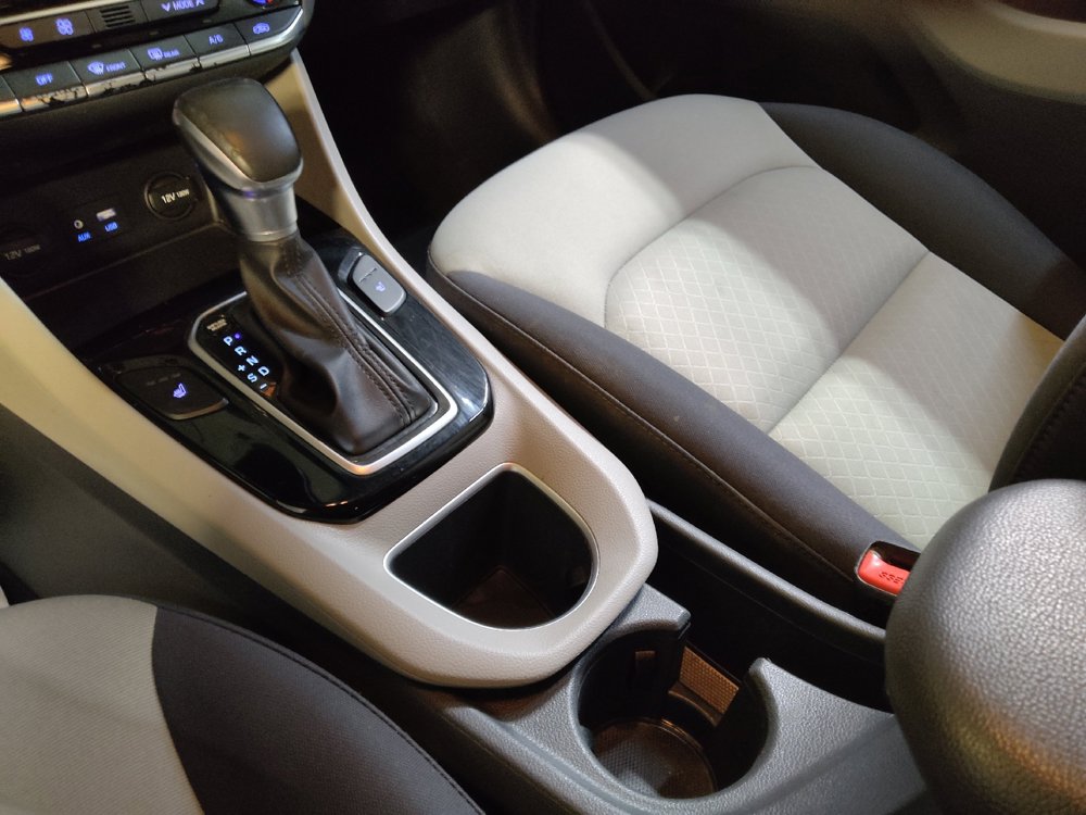 Used 2017 Hyundai Ioniq SEL w/ Tech Package 02 FWD image 26