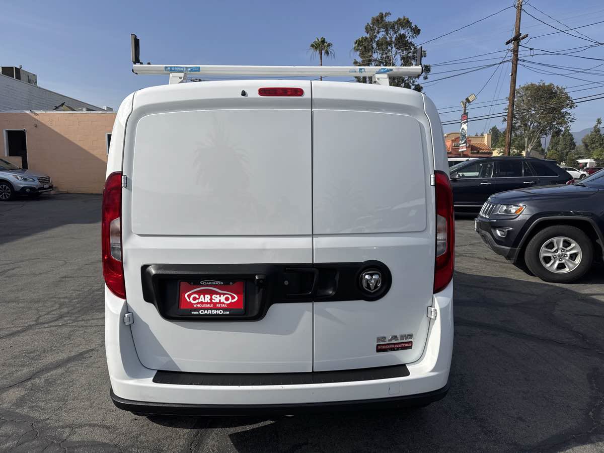 Used 2022 RAM ProMaster City Tradesman FWD image 6