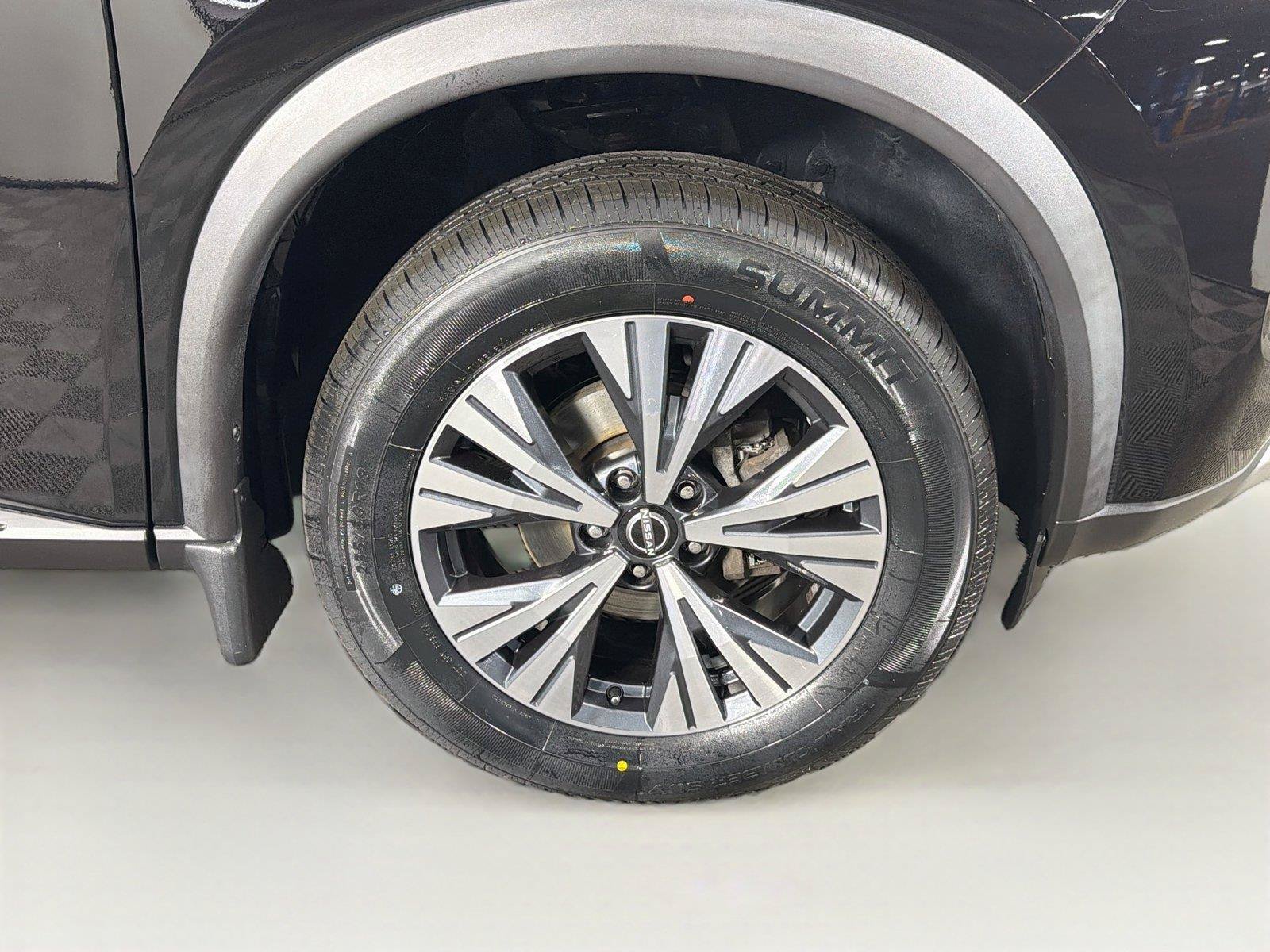 Used 2023 Nissan Rogue SV AWD/4WD image 35