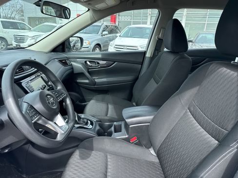 Used 2018 Nissan Rogue S image 14