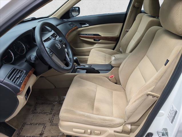 Used 2011 Honda Accord EX image 11