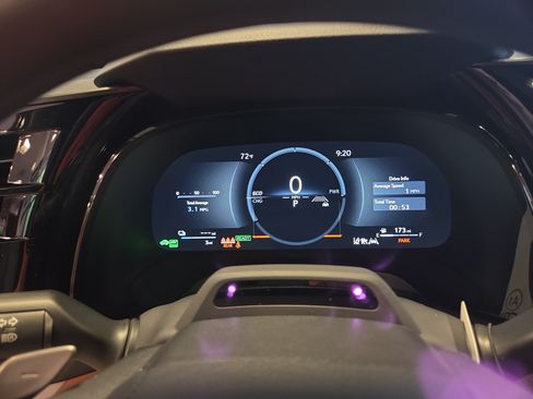 New 2026 Lexus RX 450h AWD image 11