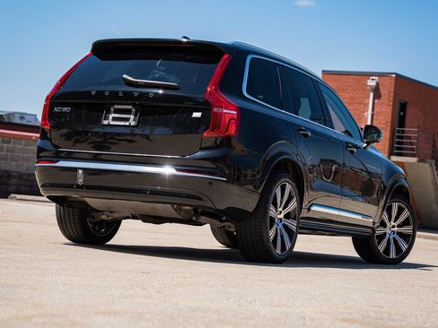 Certified 2023 Volvo XC90 T8 Plus w/ Protection Package Premier AWD/4WD image 6