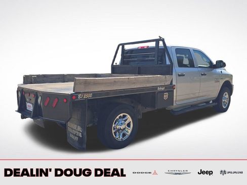 Used 2016 RAM 2500 Tradesman w/ Chrome Appearance Group AWD/4WD image 6
