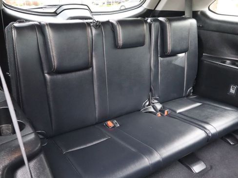 Used 2017 Toyota Highlander XLE AWD/4WD image 22