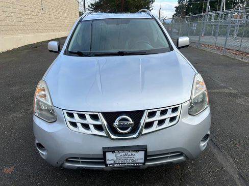 Used 2012 Nissan Rogue SL AWD/4WD image 2