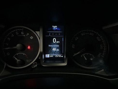 Used 2023 Toyota Tacoma 4x4 Double Cab image 20