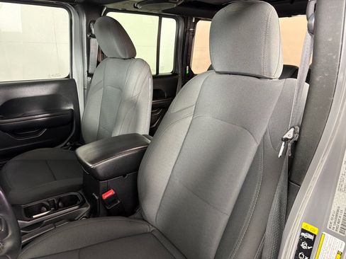 Used 2021 Jeep Wrangler Unlimited Sport AWD/4WD image 13