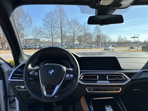 Certified 2023 BMW X5 xDrive40i w/ Premium Package image 12