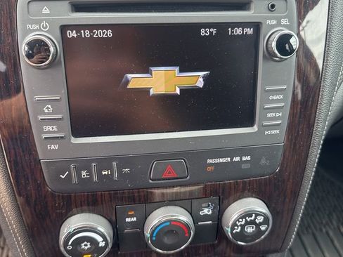 Used 2017 Chevrolet Traverse LT AWD/4WD image 9