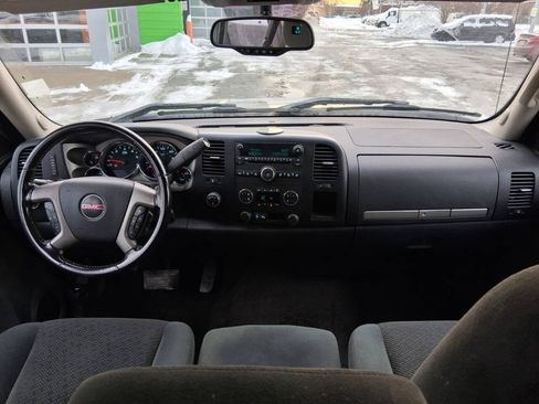 Used 2007 GMC Sierra 1500 SLE w/ SLE1 Preferred Package AWD/4WD image 13