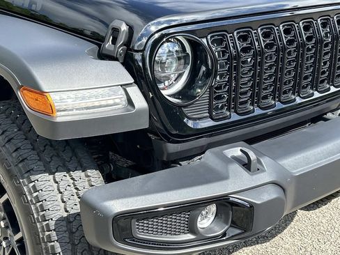 Used 2024 Jeep Wrangler Sport AWD/4WD image 10