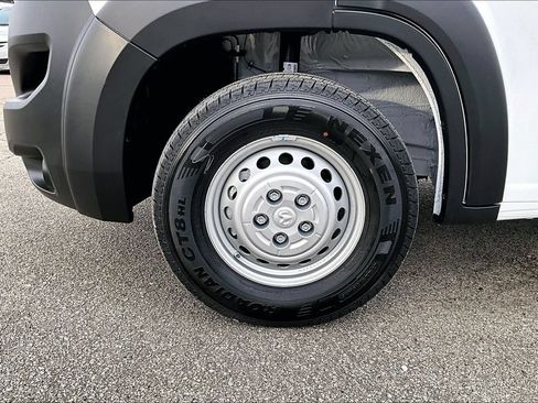 New 2026 RAM ProMaster 2500 w/ Upfitter's Prep Package FWD image 10