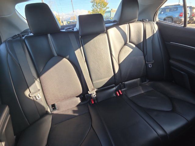 Used 2023 Toyota Camry XSE FWD image 22