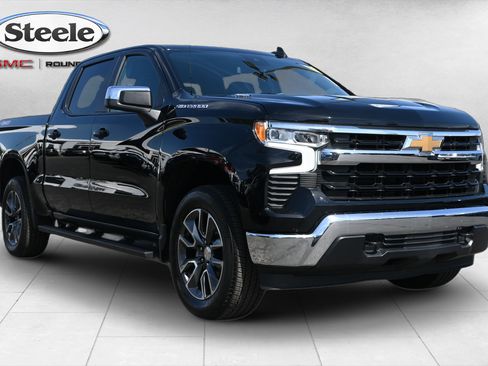 Used 2024 Chevrolet Silverado 1500 LT AWD/4WD image 3