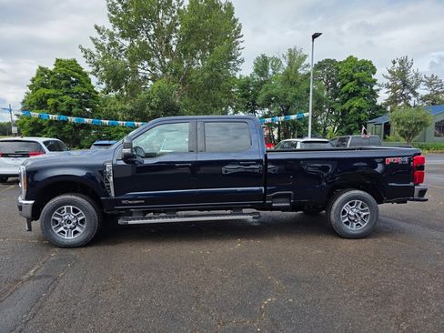 New 2025 Ford F350 Lariat w/ FX4 Off-Road Package image 6