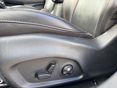 Used 2019 Jeep Compass Limited image 34