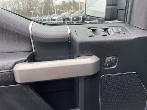 Certified 2019 Ford F150 Lariat image 13