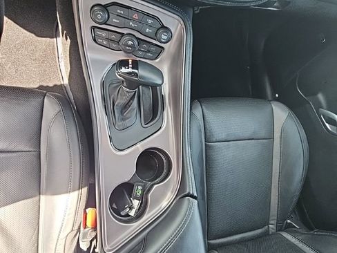 Used 2023 Dodge Challenger SXT w/ Plus Package image 18