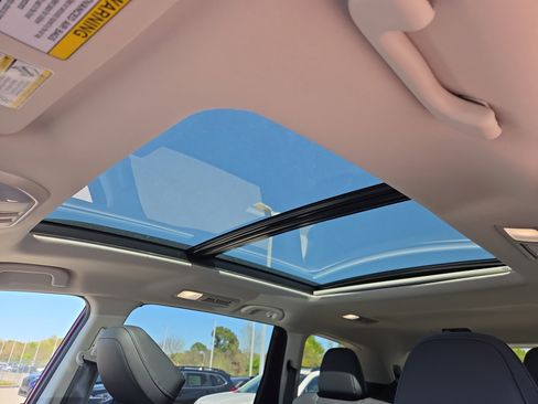 New 2026 Subaru Ascent Limited image 17