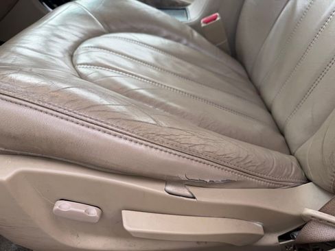 Used 2007 Buick Lucerne CXL FWD image 7