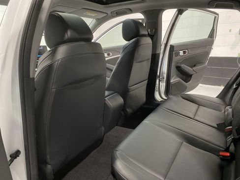 Used 2023 Acura Integra image 12