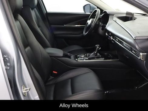 Used 2021 MAZDA CX-30 FWD 2.5 S w/ Preferred Package image 18