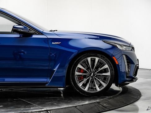 Used 2022 Cadillac CT5 V Blackwing image 18