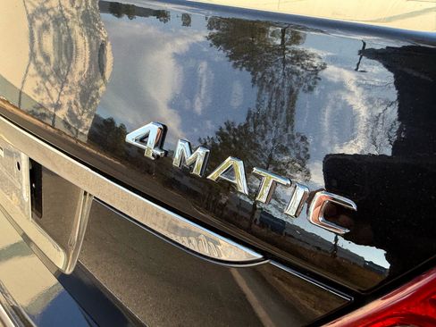 Used 2008 Mercedes-Benz E 350 4MATIC Sedan image 42