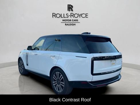 Used 2023 Land Rover Range Rover SE image 7