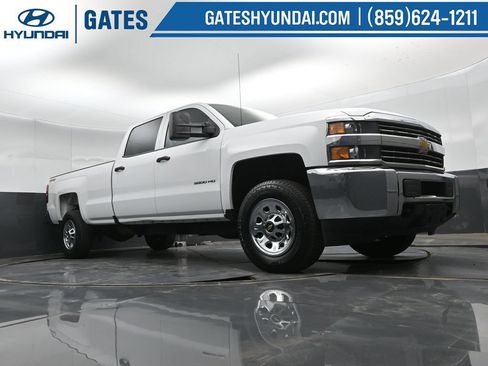 Used 2017 Chevrolet Silverado 3500 W/T AWD/4WD image 36