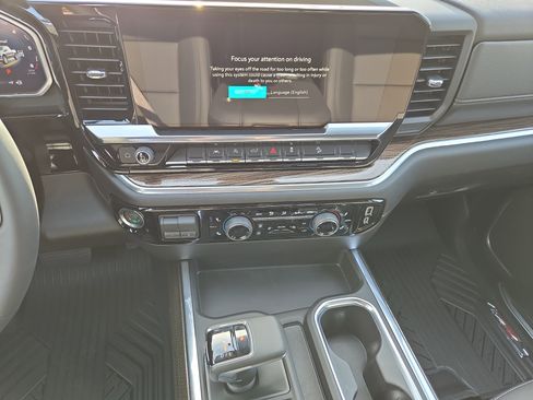 New 2026 Chevrolet Silverado 1500 LT image 21