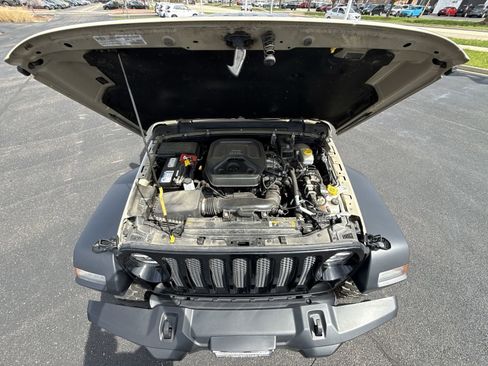 Used 2022 Jeep Wrangler Willys image 26