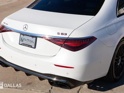 Used 2024 Mercedes-Benz S 63 AMG S image 18