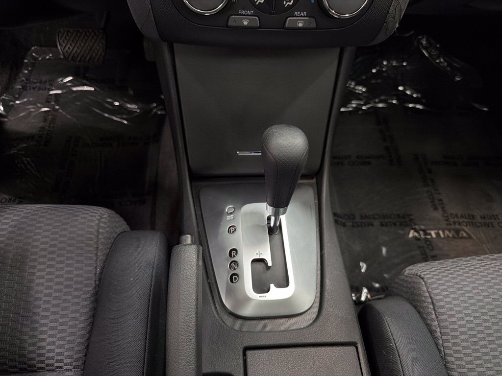Used 2009 Nissan Altima 3.5 SE FWD image 19