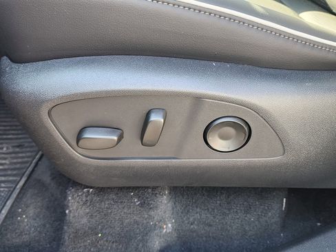 New 2026 Buick Enclave Sport Touring w/ Power Package image 18