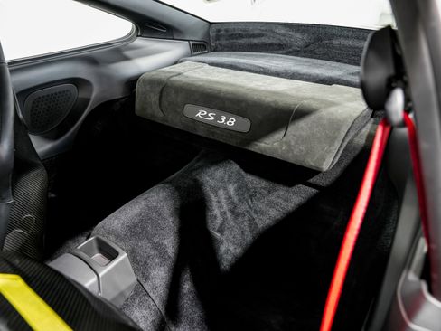 Used 2010 Porsche 911 GT3 RS image 21